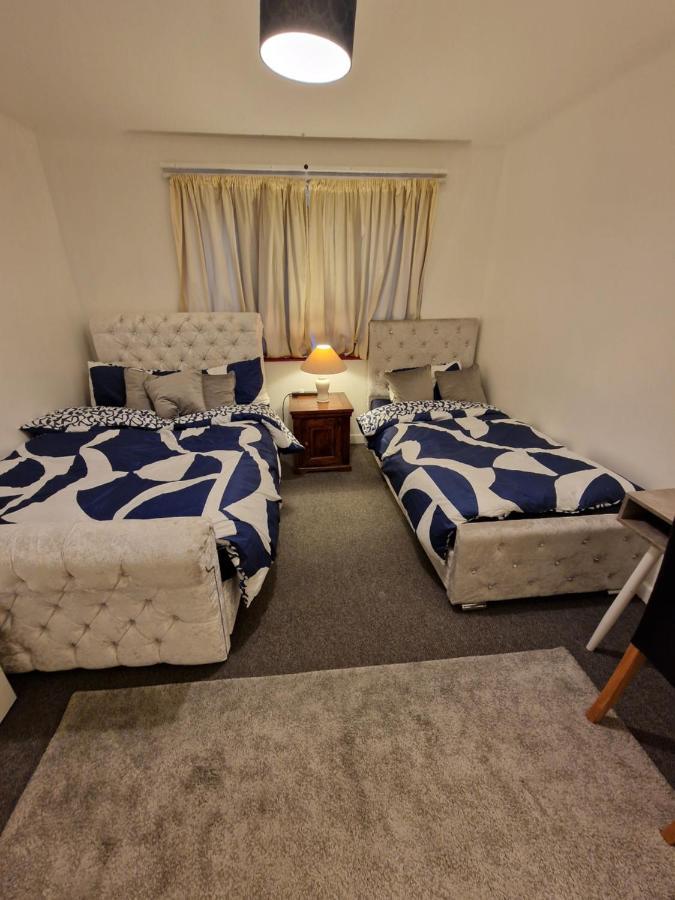 Millmead Apartment In Central Guildford With Parking Exterior foto
