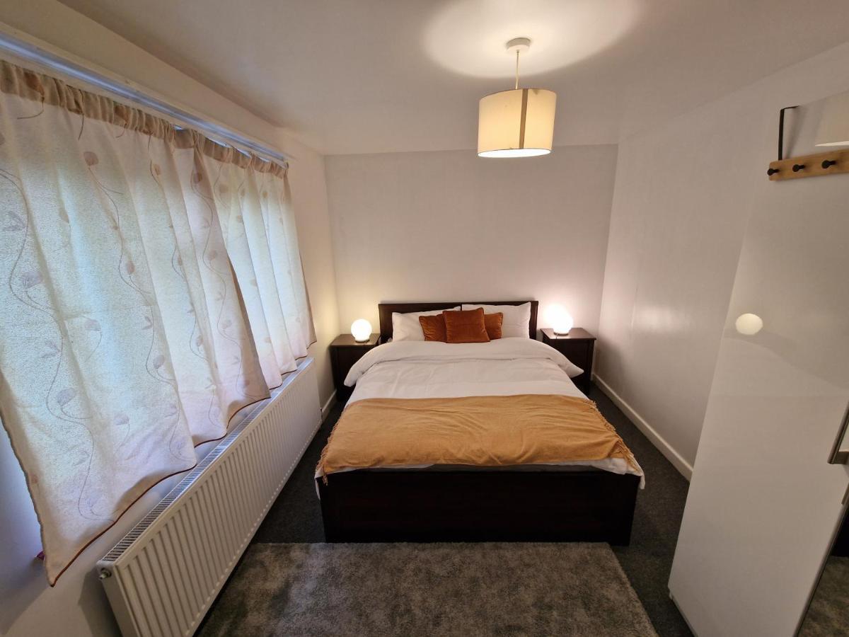 Millmead Apartment In Central Guildford With Parking Exterior foto